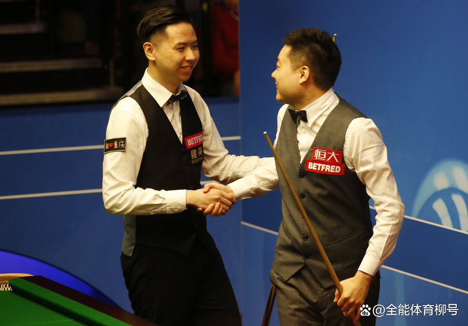 丁俊晖对阵巴萨展开拉锯大战，最终险胜对手